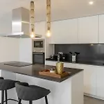 Apartament Stunning Contemporary 3-bedroom Corner In The Idyllic Oasis 325, *