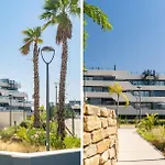 Apartament Stunning Contemporary 3-bedroom Corner In The Idyllic Oasis 325,