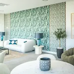 Stunning Contemporary 3-bedroom Corner In The Idyllic Oasis 325, Apartament
