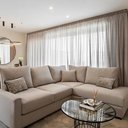 Stunning Contemporary 3-bedroom Corner In The Idyllic Oasis 325,