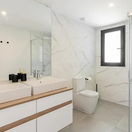 Stunning Contemporary 3-bedroom Corner In The Idyllic Oasis 325, Estepona