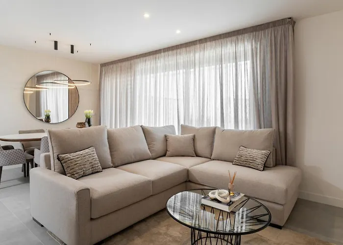 Stunning Contemporary 3-bedroom Corner In The Idyllic Oasis 325,