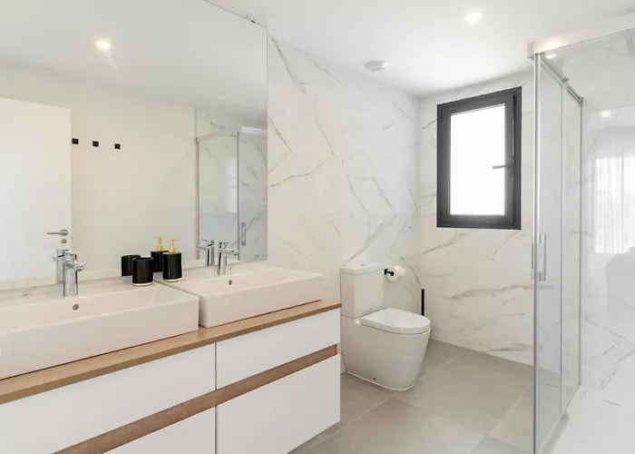 Stunning Contemporary 3-bedroom Corner In The Idyllic Oasis 325, Estepona