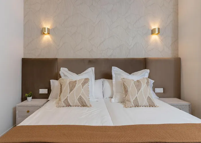 Apartamento Stunning Contemporary 3-bedroom Corner In The Idyllic Oasis 325,