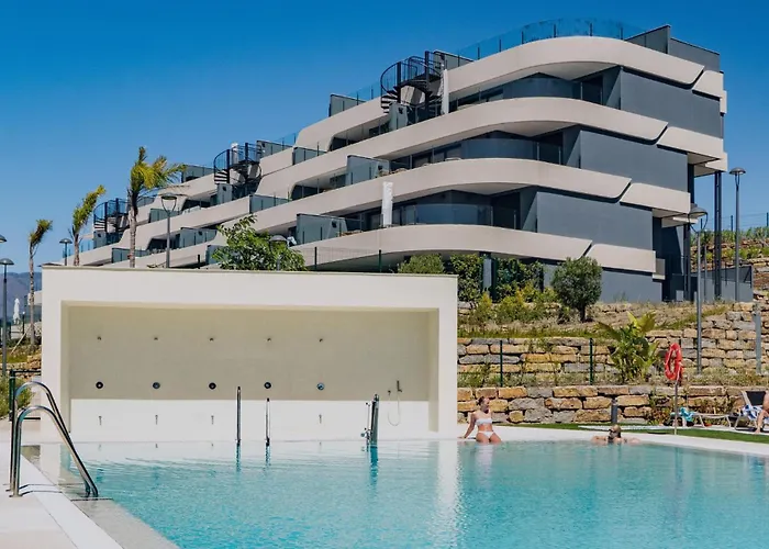 Stunning Contemporary 3-bedroom Corner In The Idyllic Oasis 325, *