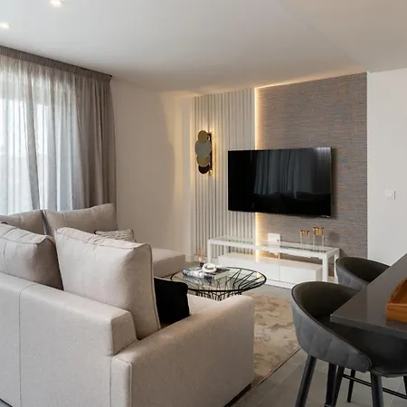 Stunning Contemporary 3-bedroom Corner In The Idyllic Oasis 325, * Эстепона
